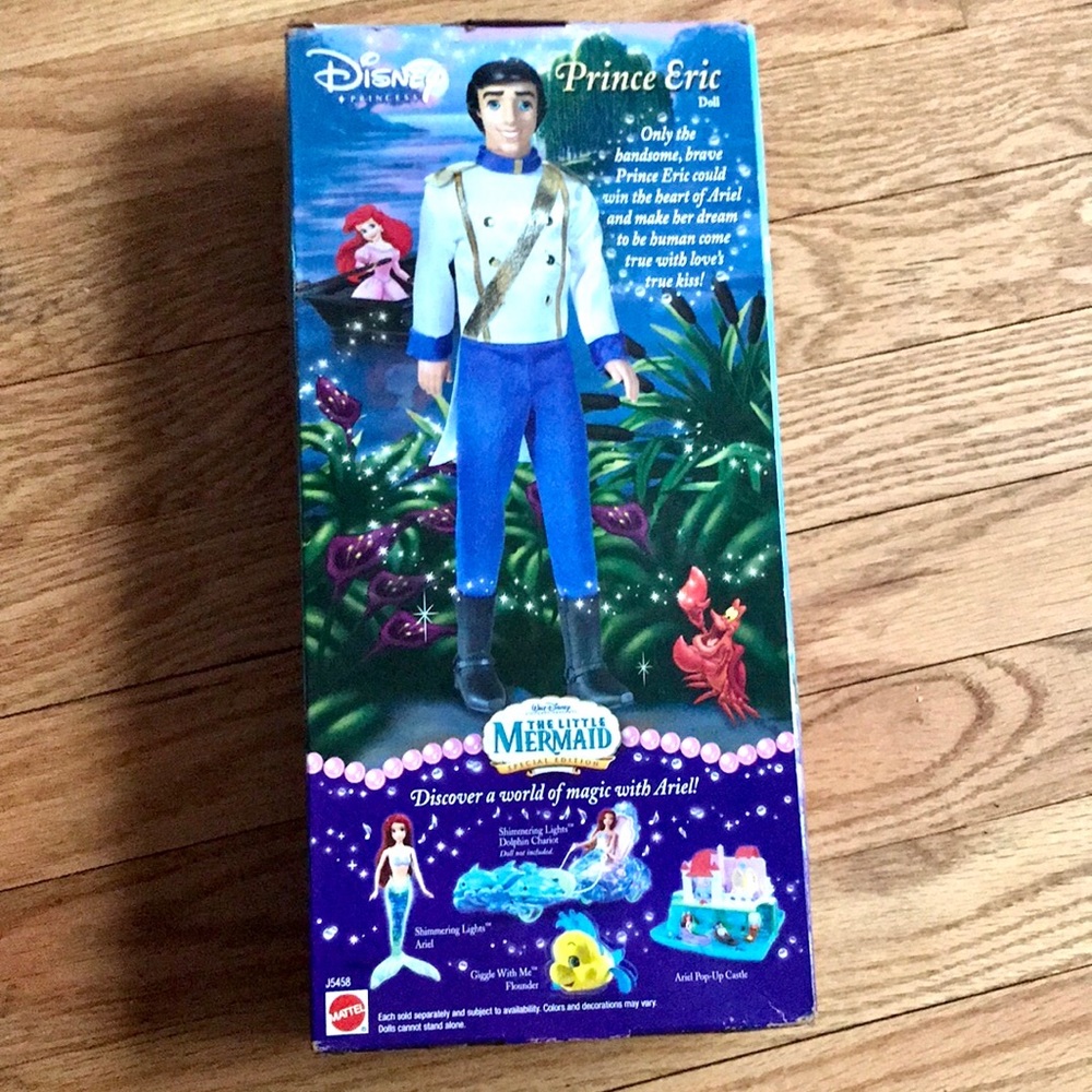 DISNEY Little Mermaid Prince Eric - Picture 2 of 4